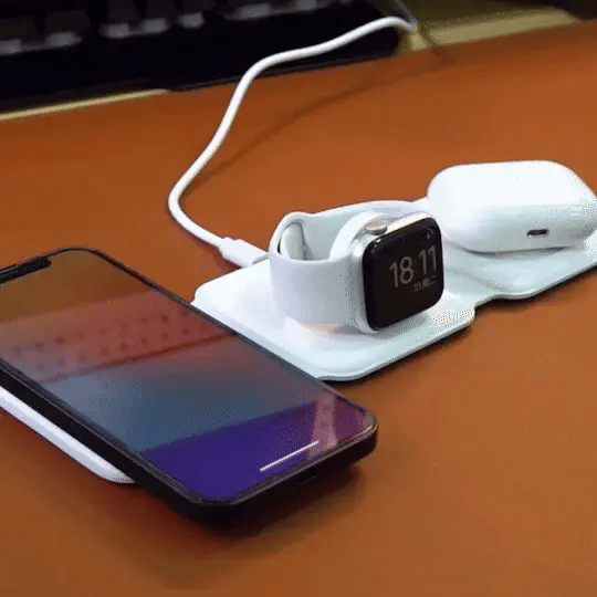 Cargador 3 En 1 . Más energía, menos complicaciones: todo en un solo cargador ⚡